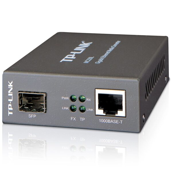 TP-Link MC220L Media Filter sa RJ45 i SFP portom, adapterom i metalnim kućištem