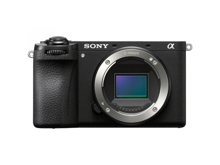 Sony Alpha 6700 digitalna kamera sa CMOS senzorom i UHD/4K rezolucijom