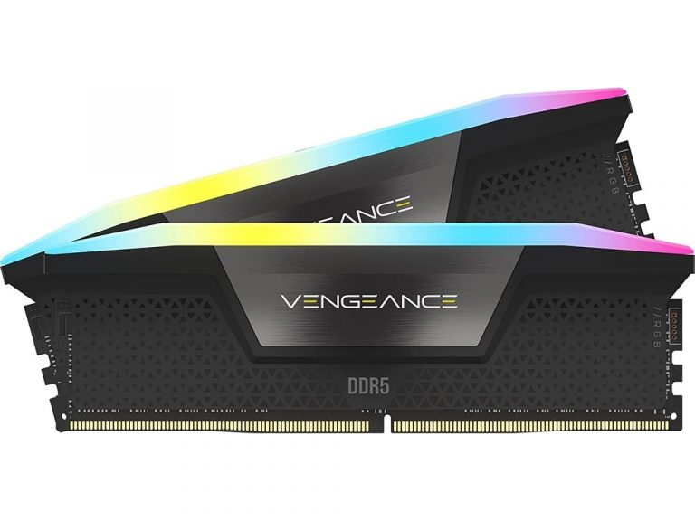 CORSAIR VENGEANCE DDR5 32GB RGB RAM memorija sa osvetljenjem