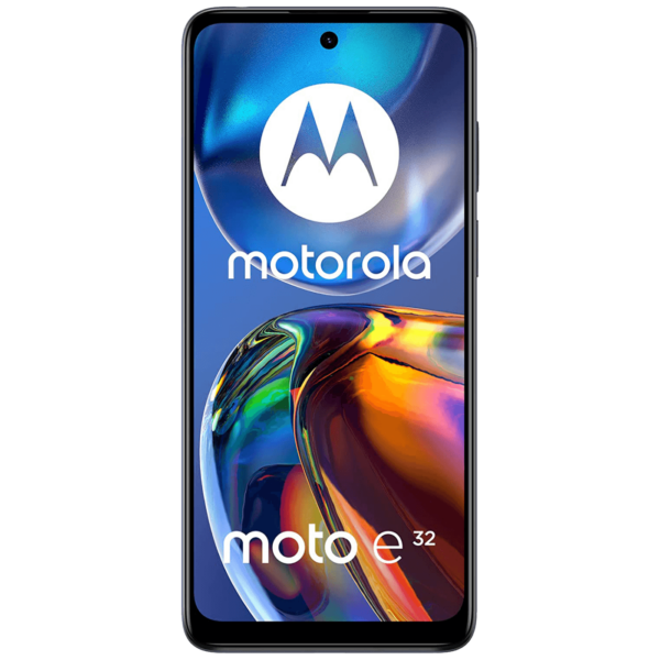 Motorola E32 pametni telefon u misty silver boji sa 6.5" ekranom i trostrukom kamerom