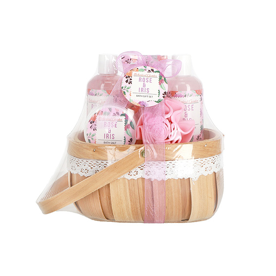 PM Spa Set Garden - Rose & Iris u elegantnoj drvenoj kutiji sa gelom za tuširanje, losionom, kupkom i soli za kupanje