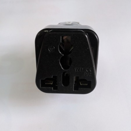 Schuko adapter WD-9 za pretvaranje američkih u evropske utikače