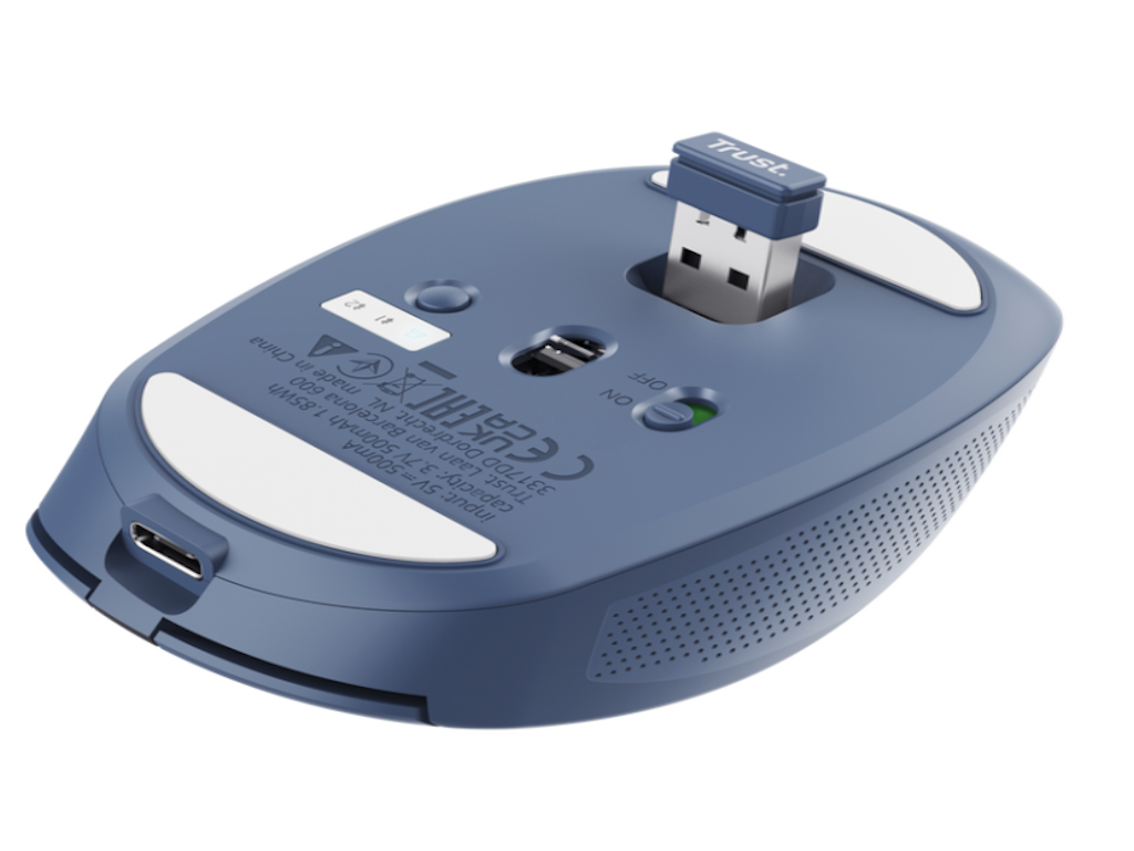 Trust OZAA compact wireless miš plave boje na bijeloj podlozi