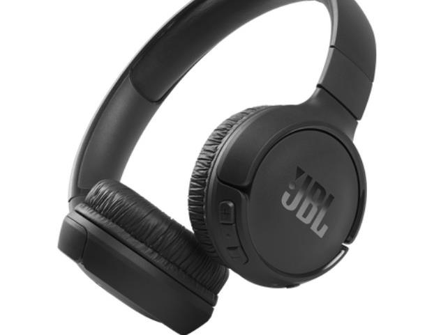 JBL Tune 510 BT crne on-ear slušalice sa JBL Pure Bass zvukom