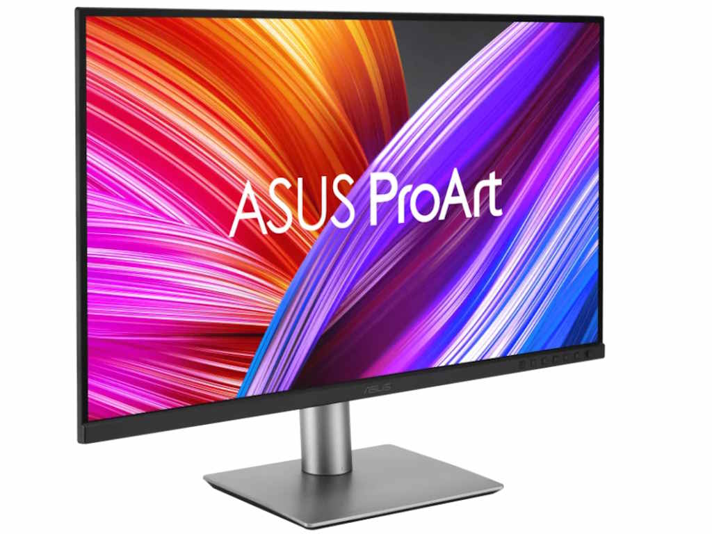 Asus 27 inčni ProArt Display PA279CRV profesionalni IPS 4K UHD monitor na stolu