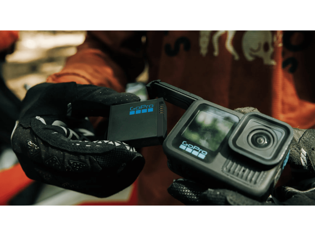 GoPro Enduro baterija za Hero 13 Black, 1900 mAh, na bijeloj podlozi