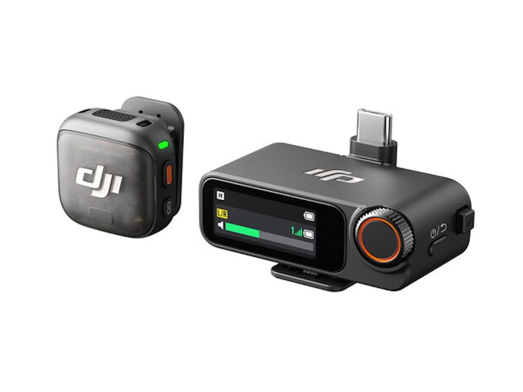 DJI Mic 3 mikrofon s 1 transmiterom i 1 prijemnikom na bijeloj podlozi