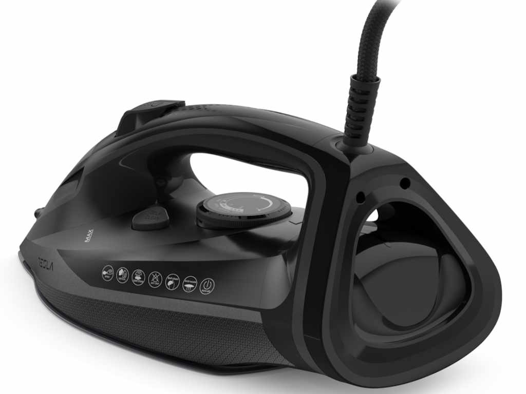 TESLA pegla 2800W IR380BA crne boje s keramičkom pločom