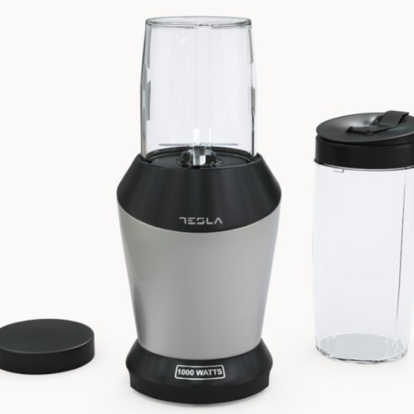 TESLA Nutri Blender NB301BXA s posudom i poklopcem na radnoj površini