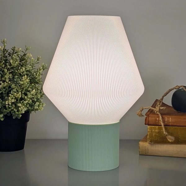 Inversis Stolna Lampa V2